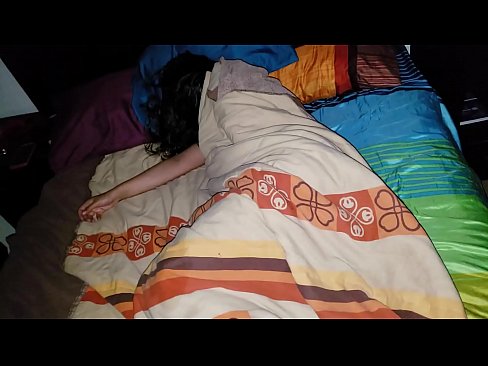 ❤️ Stepson rimprovera a so ghjovana matrigna mentre dorme. ️❌ Sluts à noi ️❤
